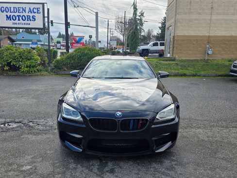Used 2013 BMW M6 Coupe RWD image 2