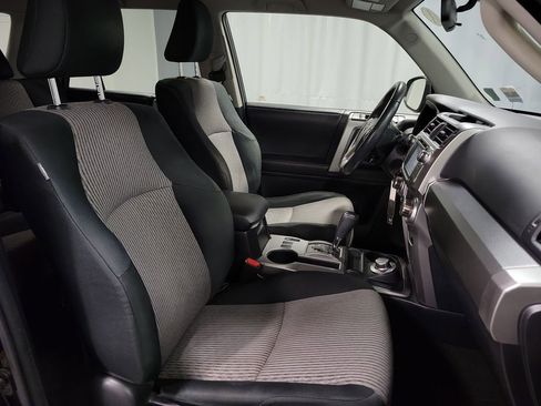 Used 2018 Toyota 4Runner SR5 image 25