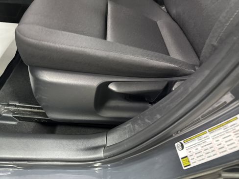 Used 2024 Toyota Corolla LE FWD image 15