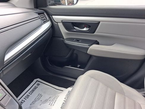 Used 2019 Honda CR-V LX image 21