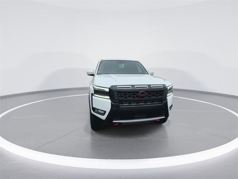 New 2025 Nissan Frontier PRO-4X image 3
