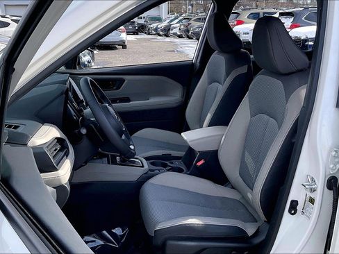 Certified 2025 Subaru Forester Premium image 8