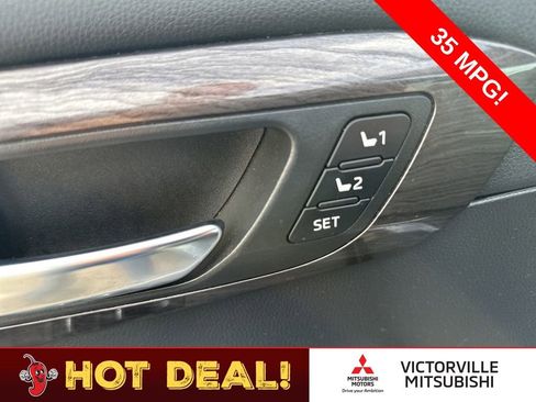 Used 2021 Toyota Highlander Platinum image 21