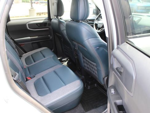 Used 2023 Ford Bronco Sport Outer Banks w/ Tech Package AWD/4WD image 16