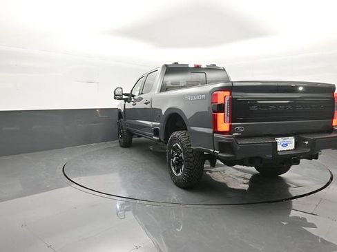 New 2026 Ford F250 image 5