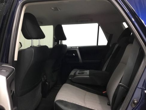 Used 2014 Toyota 4Runner SR5 image 12