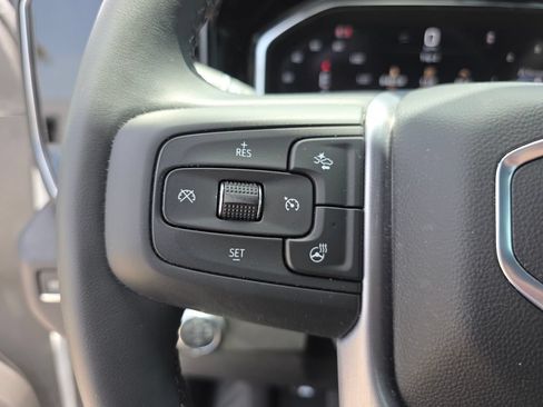 Used 2025 GMC Sierra 2500 SLT w/ SLT Premium Package AWD/4WD image 33