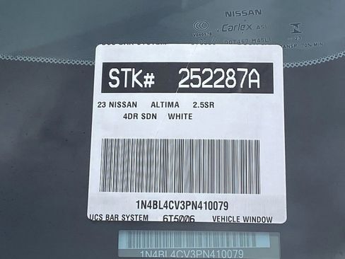 Used 2023 Nissan Altima 2.5 SR w/ SR Premium Package FWD image 36