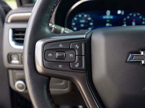 Used 2022 Chevrolet Tahoe RST w/ Luxury Package image 12