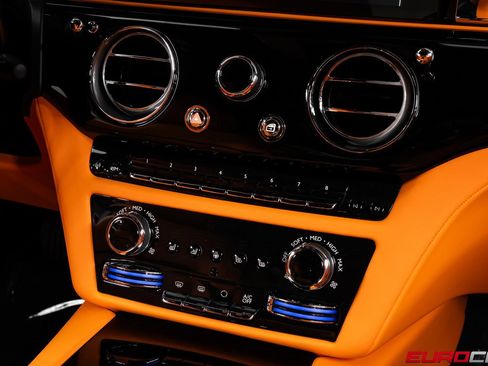Used 2024 Rolls-Royce Spectre w/ Spectre Launch Package AWD/4WD image 33