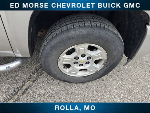 Used 2007 Chevrolet Silverado 1500 LT w/ 1LT Convenience Package AWD/4WD image 11