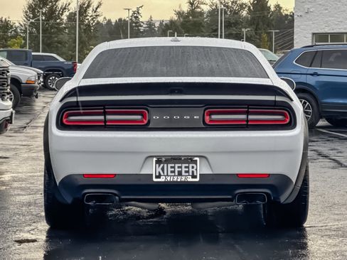 Used 2021 Dodge Challenger R/T Scat Pack image 5