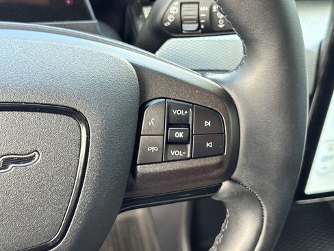 Used 2023 Ford Mustang Mach-E Select RWD image 11