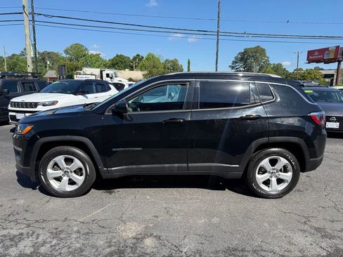 Used 2021 Jeep Compass Latitude FWD image 6