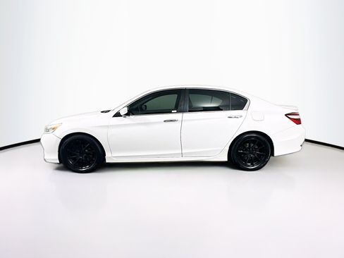 Used 2016 Honda Accord Sport image 4