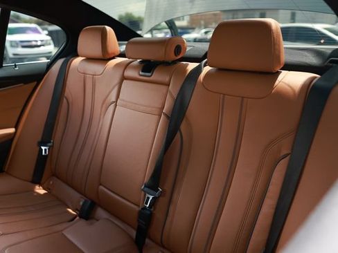 Used 2018 BMW 540i RWD image 11
