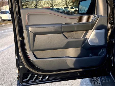 Used 2025 Ford F150 Raptor image 21