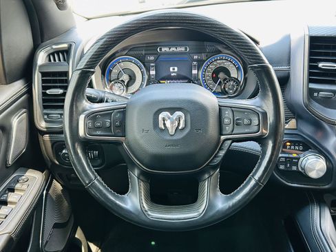 Used 2020 RAM 1500 Limited w/ Black Appearance Package AWD/4WD image 19