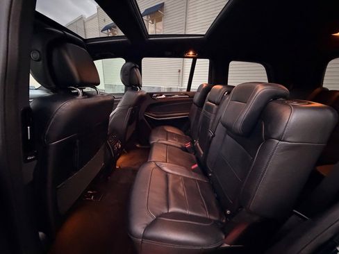 Used 2019 Mercedes-Benz GLS 550 4MATIC w/ Driver Assistance Package image 17