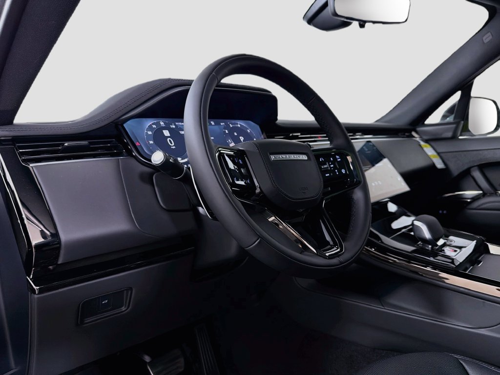 New 2027 Land Rover Range Rover Sport Dynamic SE AWD/4WD image 9