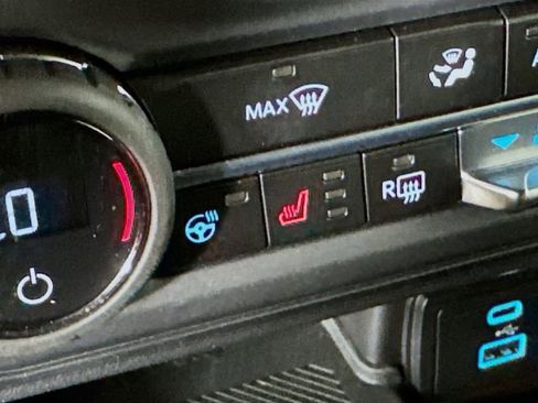 Certified 2025 Ford Bronco Badlands image 24