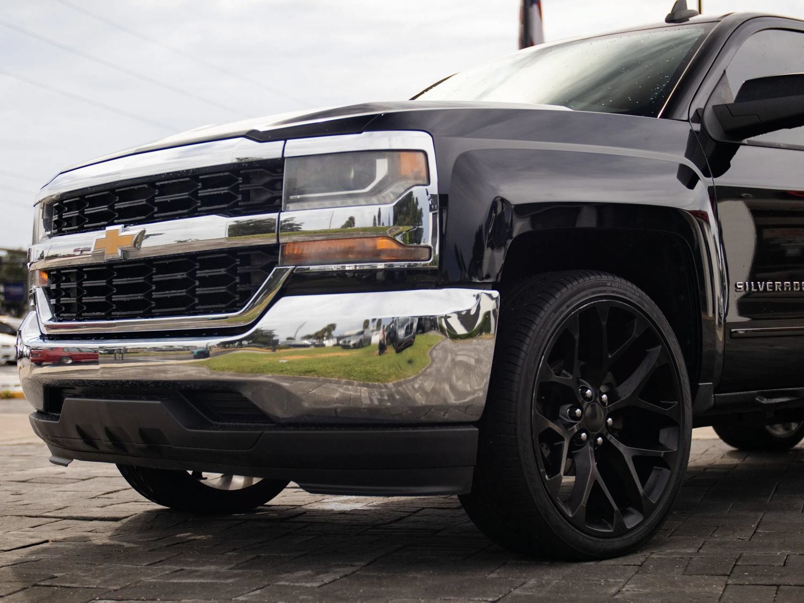Used 2016 Chevrolet Silverado 1500 LT RWD image 6