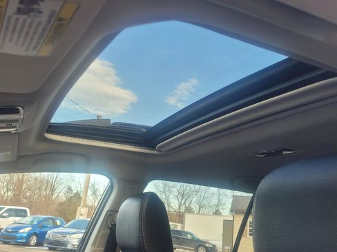 Used 2018 Subaru Outback 2.5i Premium image 15