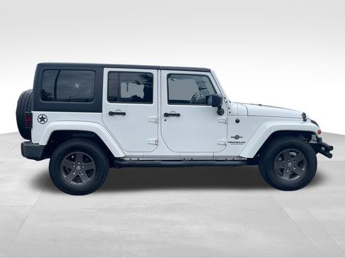 Used 2015 Jeep Wrangler Unlimited Sport AWD/4WD image 9
