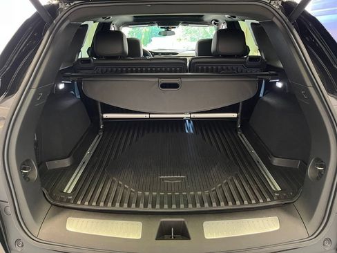Used 2024 Cadillac XT5 Premium Luxury AWD/4WD image 25