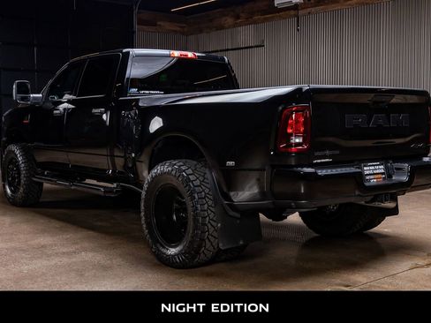 Used 2025 RAM 3500 Lone Star image 7