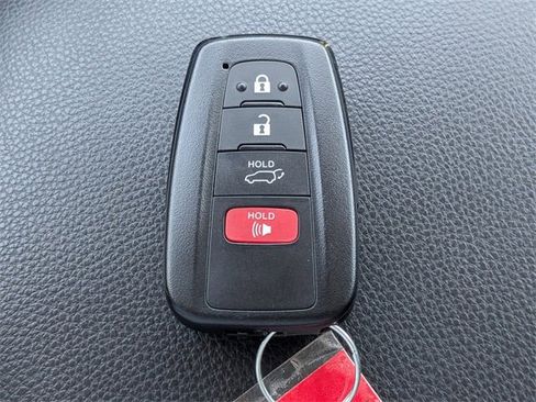 Used 2023 Toyota RAV4 XLE image 32