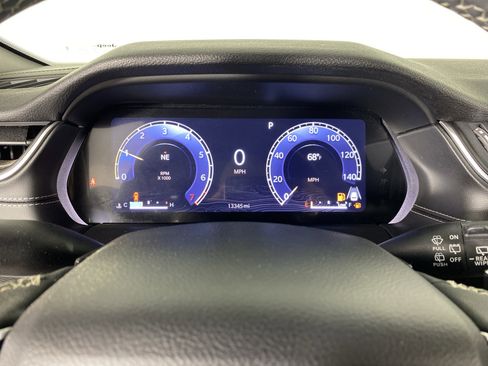 Used 2024 Jeep Grand Cherokee Laredo w/ Luxury Tech Group I AWD/4WD image 21