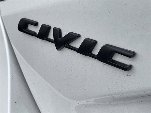 Used 2024 Honda Civic Sport image 9