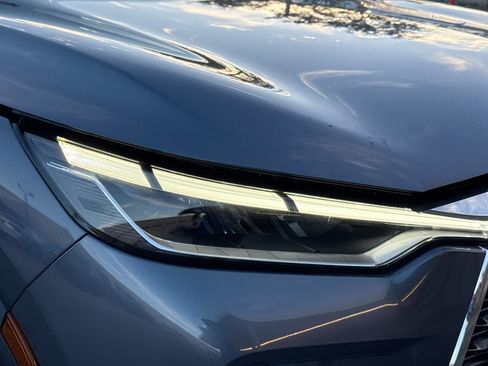 Used 2022 INFINITI QX60 Sensory w/ Cargo Package image 37