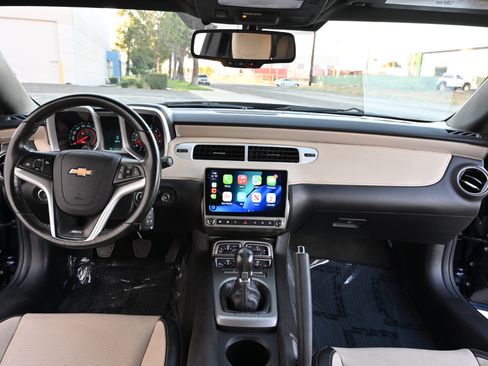 Used 2012 Chevrolet Camaro SS RWD image 11