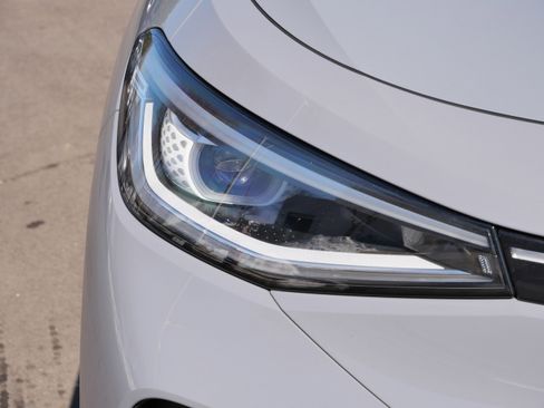 Certified 2022 Volkswagen ID.4 Pro S AWD/4WD image 16