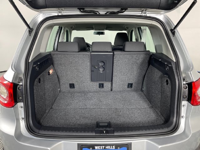 Used 2011 Volkswagen Tiguan S AWD/4WD image 15