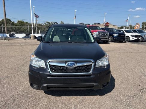 Used 2016 Subaru Forester 2.5i Premium AWD/4WD image 2