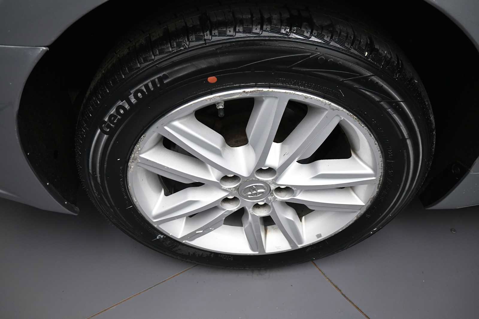 Used 2015 Toyota Avalon XLE FWD image 12