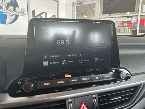 Certified 2023 Kia Forte LXS w/ LXS Technology Package FWD image 14