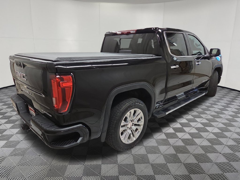 Used 2025 GMC Sierra 1500 Denali w/ Technology Package AWD/4WD image 4