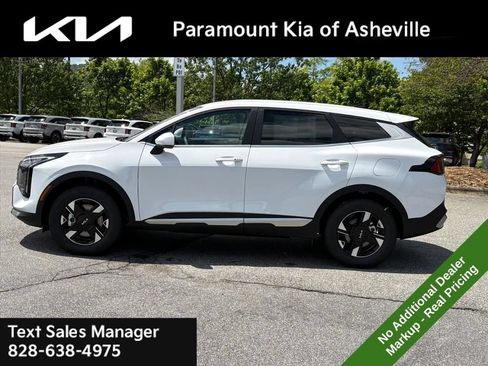 New 2026 Kia Sportage LX AWD/4WD image 3