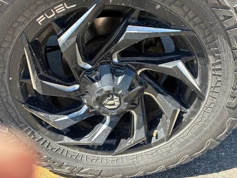 Used 2022 Ford F350 Lariat w/ Lariat Ultimate Package AWD/4WD image 15