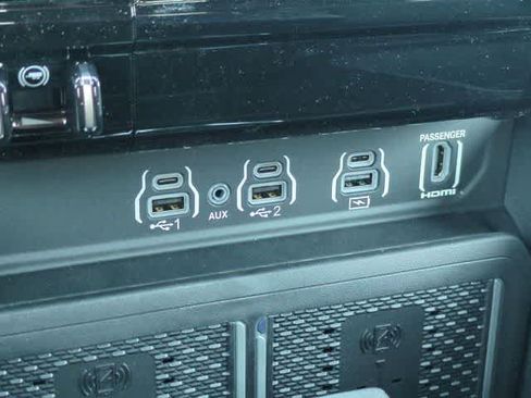 New 2026 RAM 1500 Laramie w/ Night Edition AWD/4WD image 32