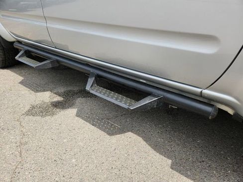 Used 2019 Nissan Frontier SV RWD image 19