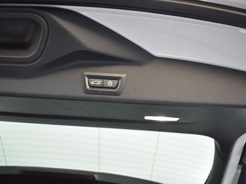 Used 2022 BMW X5 M50i w/ Executive Package image 28