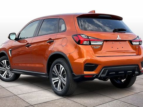 New 2025 Mitsubishi Outlander Sport SE image 3
