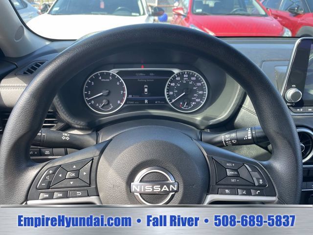 Used 2024 Nissan Sentra SV FWD image 27