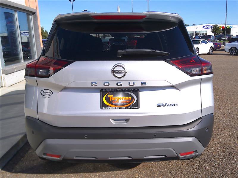 Used 2023 Nissan Rogue SV AWD/4WD image 18