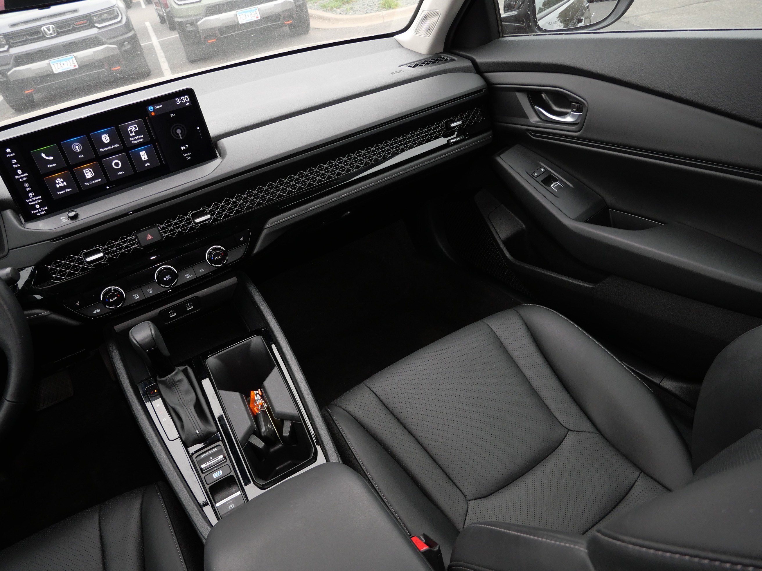 Used 2024 Honda Accord EX-L image 11